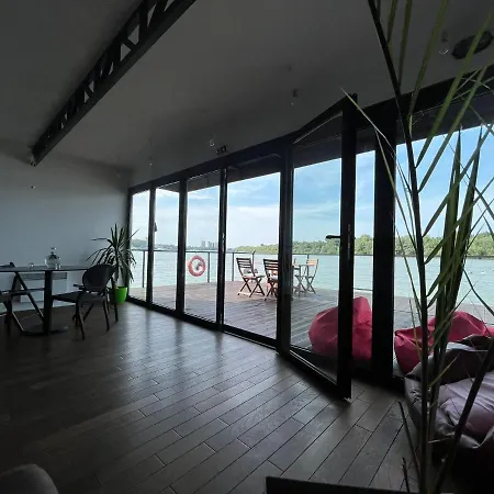 Floating Zen House *